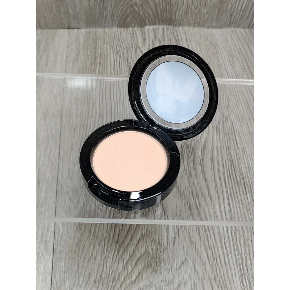 MAC Marilyn Monroe Powder Blush Legendary Pale Soft‎ Coral Peach Satin New